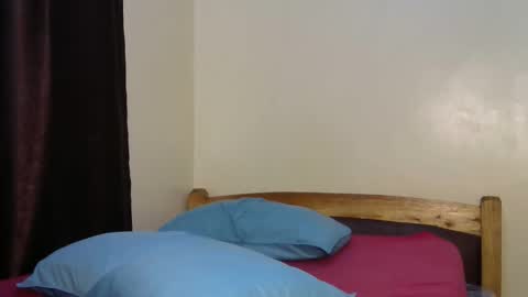 Snapshot of khalidnatasha chatting on 3, 10, 2025 khalidnatasha online show from 3, 10, 2025