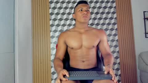 Snapshot of khen_west1 chatting on 28, 2, 2025 khen_west1 online show from 28, 2, 2025