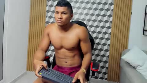 Snapshot of khen_west1 chatting on 11, 3, 2025 khen_west1 online show from 11, 3, 2025