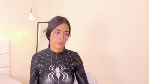 Snapshot of khloe_houston chatting on 3, 6, 2026 Khloe online show from 3, 6, 2026