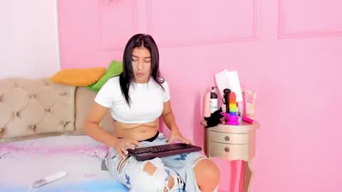 Khloe online show from 10, 12, 2024
