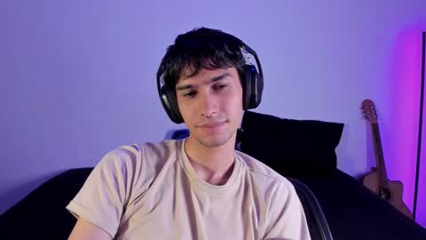 Snapshot of khozler_ chatting on 11, 2, 2025 khozler_ online show from 11, 2, 2025