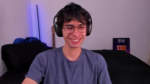 Snapshot of khozler_ chatting on 9, 3, 2025 khozler_ online show from 9, 3, 2025