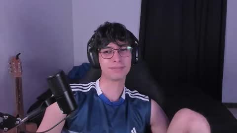 Snapshot of khozler_ chatting on 11, 9, 2025 khozler_ online show from 11, 9, 2025