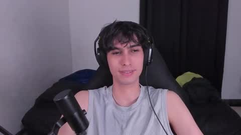 Snapshot of khozler_ chatting on 7, 10, 2025 khozler_ online show from 7, 10, 2025