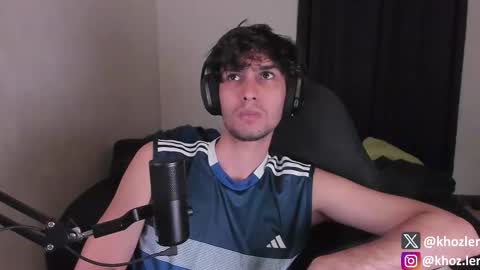 Snapshot of khozler_ chatting on 15, 10, 2025 khozler_ online show from 15, 10, 2025