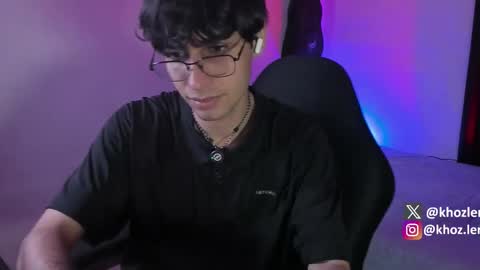 Snapshot of khozler_ chatting on 1, 12, 2025 khozler_ online show from 1, 12, 2025