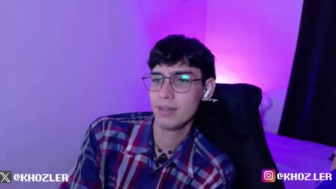 Snapshot of khozler_ chatting on 19, 12, 2025 khozler_ online show from 19, 12, 2025