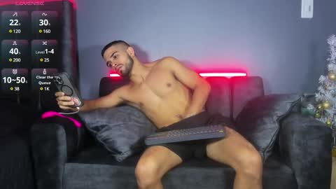 Khriss brown online show from 16, 12, 2024