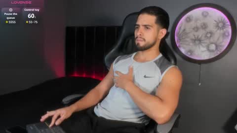 Khriss brown online show from 7, 1, 2026