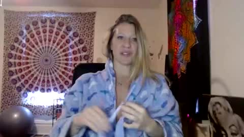 Snapshot of khwildnnout chatting on 11, 12, 2024 KELLYWILDNNOUT online show from 11, 12, 2024