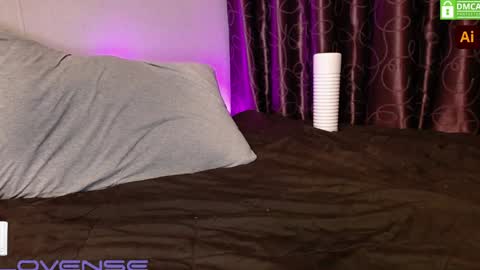 Snapshot of kiabigdick chatting on 6, 1, 2025 Hey Im Ivan everyday online 9am to 6pm 6 GMT Help me Reach K FollowerslPut your finger up online show from 6, 1, 2025
