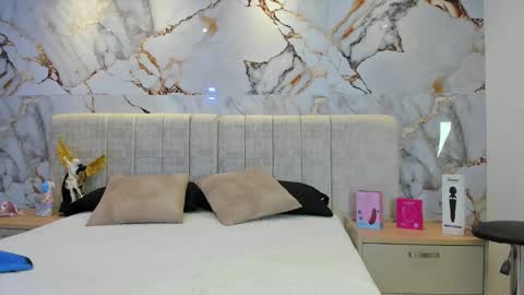    N         M online show from 20, 11, 2025