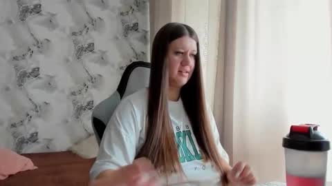 kianna_dior_ online show from 24, 5, 2026