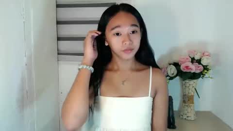Snapshot of kiara_bedisa143 chatting on 2, 1, 2025 i love bella online show from 2, 1, 2025