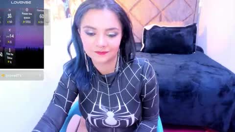 Snapshot of kiara_cruz__ chatting on 23, 10, 2025 kiara Cruz online show from 23, 10, 2025