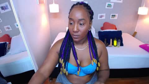 Snapshot of kiara_evanss chatting on 14, 1, 2025 Kiara online show from 14, 1, 2025