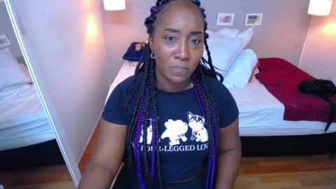 Snapshot of kiara_evanss chatting on 19, 2, 2025 Kiara online show from 19, 2, 2025