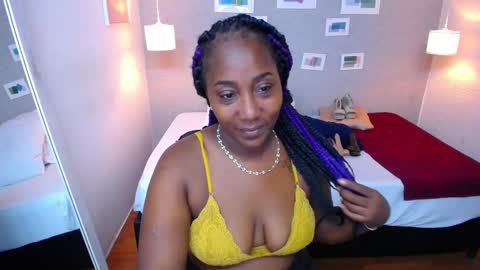 Snapshot of kiara_evanss chatting on 3, 3, 2025 Kiara online show from 3, 3, 2025