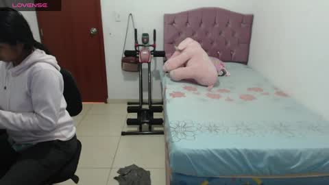 Kiara online show from 24, 12, 2024