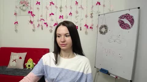 Snapshot of kiaracriegs chatting on 31, 3, 2026 Kara online show from 31, 3, 2026