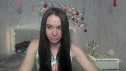 Snapshot of kiaracriegs chatting on 8, 4, 2026 Kara online show from 8, 4, 2026