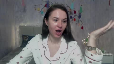 Snapshot of kiaracriegs chatting on 12, 4, 2026 Kara online show from 12, 4, 2026