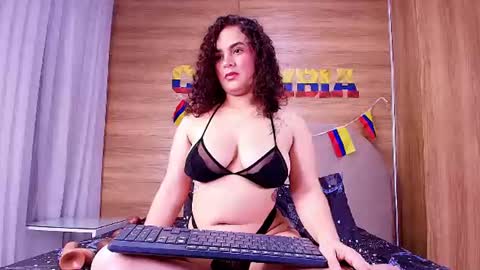Snapshot of kiaralopez_ chatting on 19, 6, 2026 kiaralopez_ online show from 19, 6, 2026