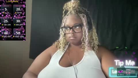 KiaraSugars online show from 8, 5, 2026