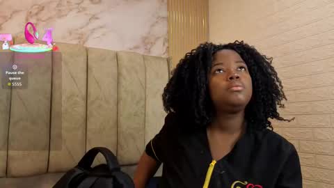 kiarazafira online show from 9, 10, 2025