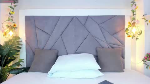 Snapshot of kiarhatrixie chatting on 3, 12, 2025 kiarha online show from 3, 12, 2025