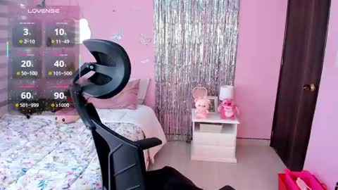 Snapshot of kiarielle chatting on 23, 5, 2026 Kiarielle online show from 23, 5, 2026
