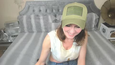 Snapshot of kiarose chatting on 29, 1, 2025 Kia Rose online show from 29, 1, 2025