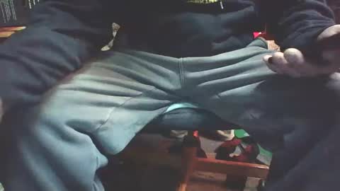 Snapshot of kick_1_down chatting on 4, 12, 2024 kick_1_down online show from 4, 12, 2024