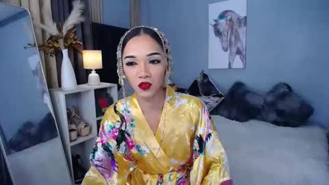 kieramoore online show from 10, 1, 2025