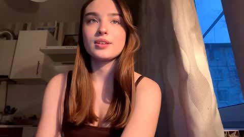 Snapshot of kierstentates chatting on 18, 3, 2026 Ola my name is Lissa Lets hit 10 Thumbs Up together online show from 18, 3, 2026