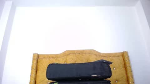 kihara_23 online show from 18, 4, 2026