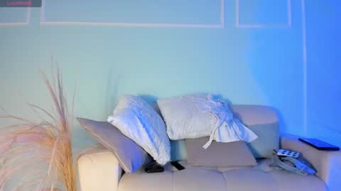 Snapshot of kiiimthompson chatting on 15, 1, 2025 Kim Thompson online show from 15, 1, 2025