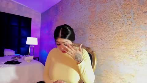 Kim online show from 5, 12, 2024