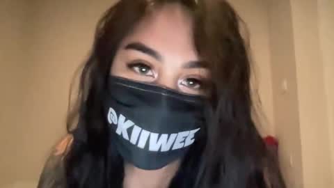 KIIWEE online show from 5, 11, 2025