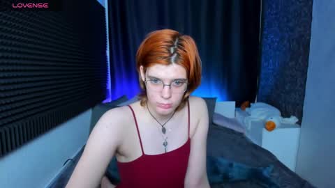 Snapshot of kiki_krash chatting on 3, 12, 2024 Kiki online show from 3, 12, 2024