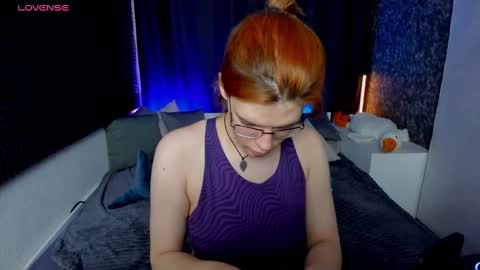 Snapshot of kiki_krash chatting on 13, 12, 2024 Kiki online show from 13, 12, 2024