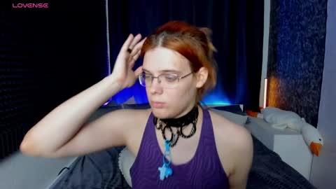 Snapshot of kiki_krash chatting on 13, 12, 2024 Kiki online show from 13, 12, 2024