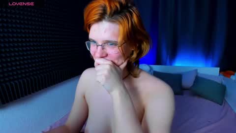 Snapshot of kiki_krash chatting on 16, 12, 2024 Kiki online show from 16, 12, 2024