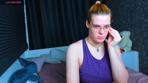 Snapshot of kiki_krash chatting on 27, 12, 2024 Kiki online show from 27, 12, 2024