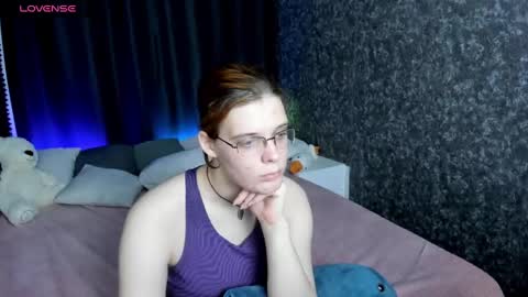Snapshot of kiki_krash chatting on 9, 1, 2025 Kiki online show from 9, 1, 2025
