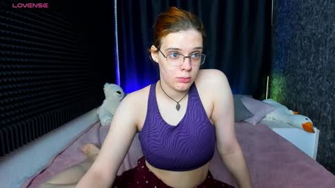 Snapshot of kiki_krash chatting on 10, 1, 2025 Kiki online show from 10, 1, 2025