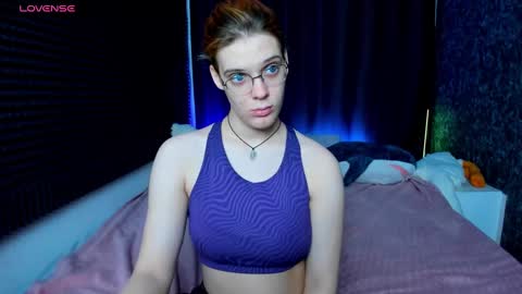 Snapshot of kiki_krash chatting on 14, 1, 2025 Kiki online show from 14, 1, 2025