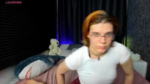 Snapshot of kiki_krash chatting on 16, 1, 2025 Kiki online show from 16, 1, 2025