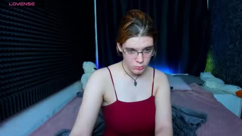 Snapshot of kiki_krash chatting on 21, 1, 2025 Kiki online show from 21, 1, 2025
